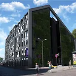 Hilton Garden Old Town 4*