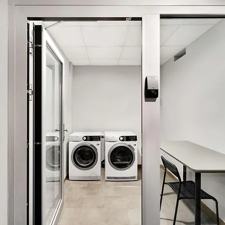 Hilton Garden Old Town 4*