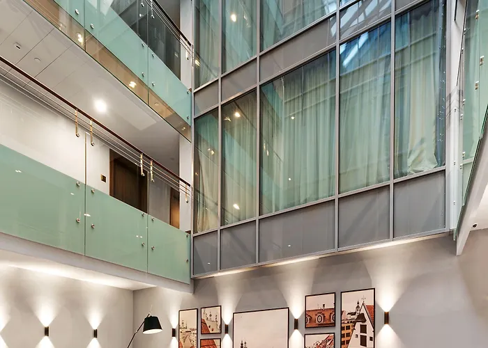 Hilton Garden Old Town 4*