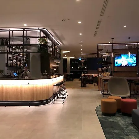 Hilton Garden Old Town Готель 4*