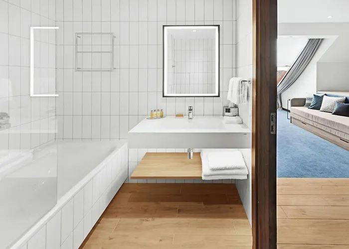 Hilton Garden Old Town Otel Riga