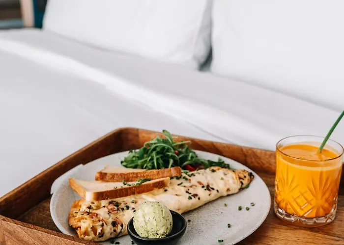 Hilton Garden Old Town Otel