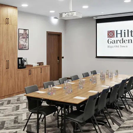 Hilton Garden Old Town Szálloda