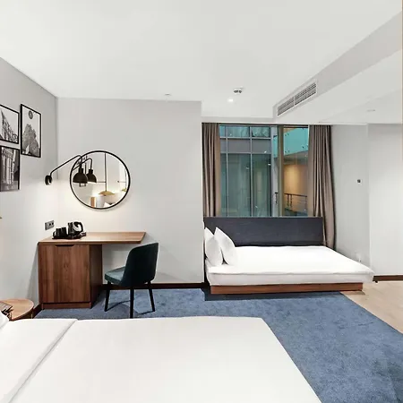Hilton Garden Old Town Szálloda 4*