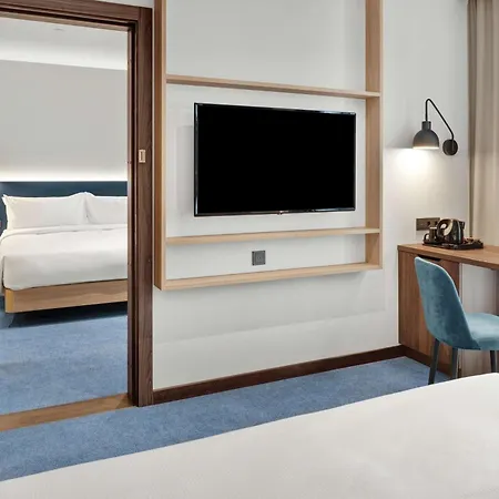 Otel Hilton Garden Old Town