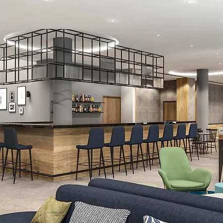 فندق Hilton Garden Old Town 4*