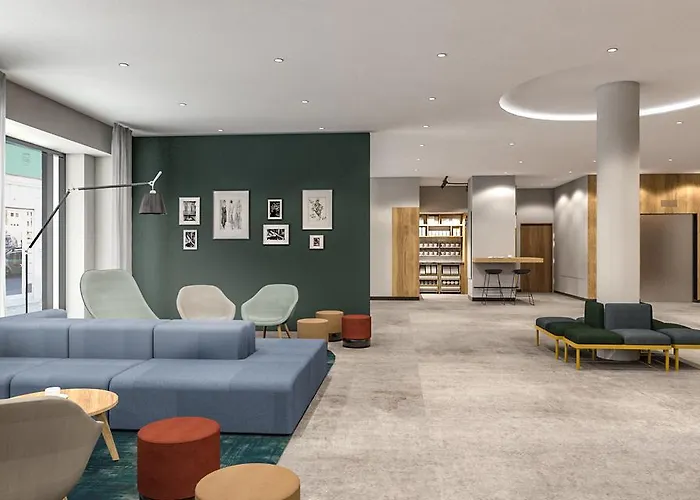 Hilton Garden Old Town Hotel 4*