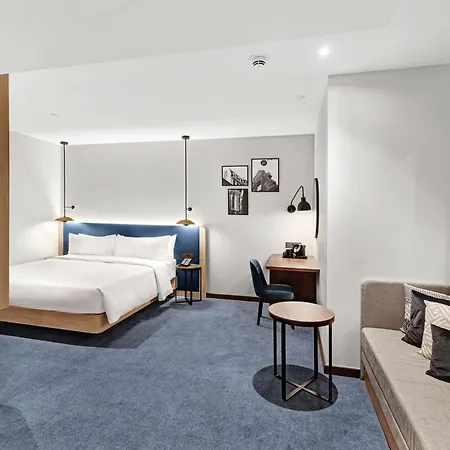 Hilton Garden Old Town